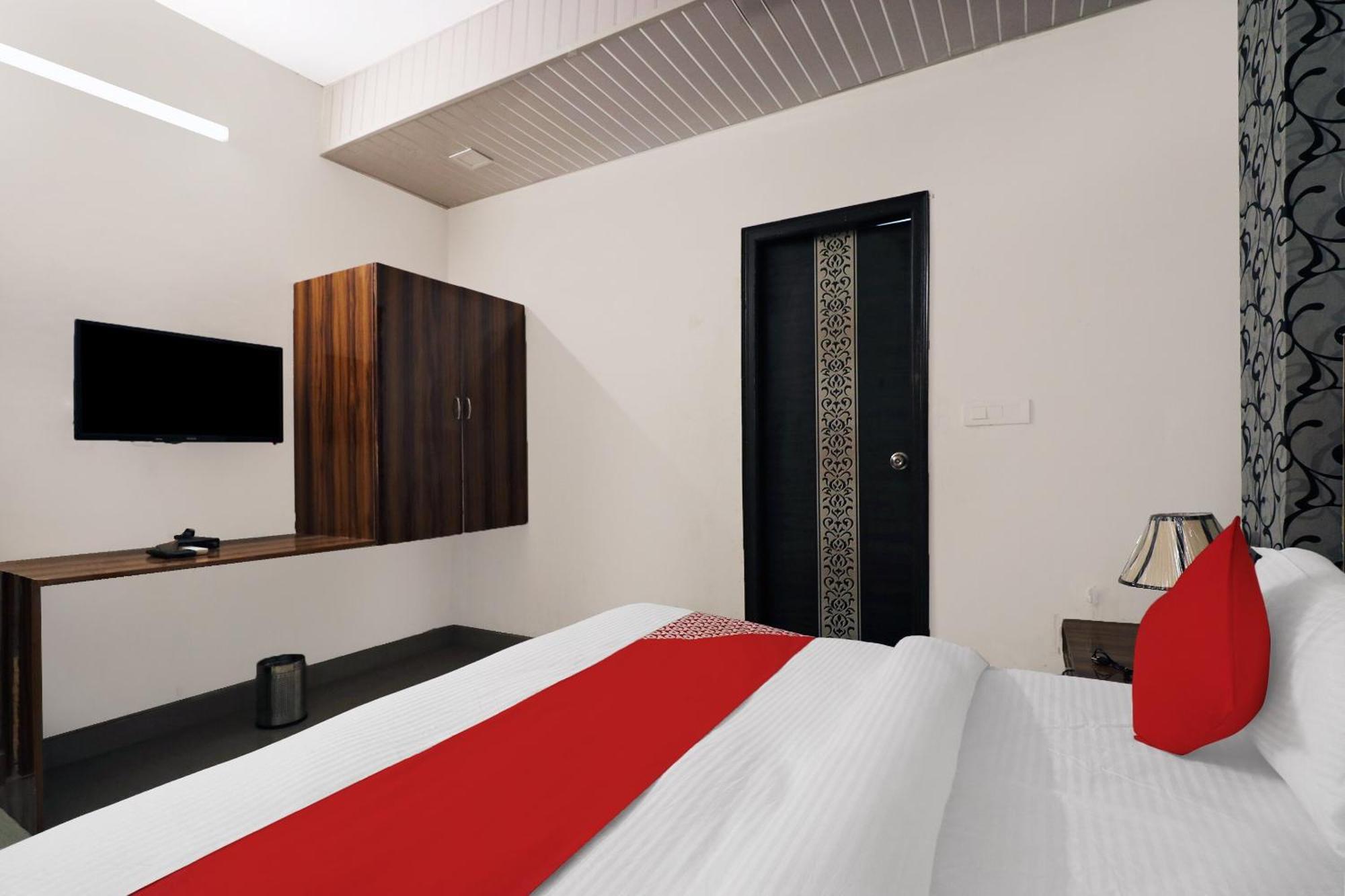 Hotel O Sangeet Faridabad Zewnętrze zdjęcie